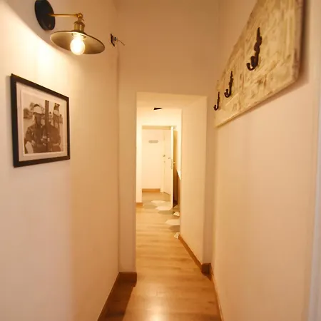 Sunrise Luxury 2* Napoli