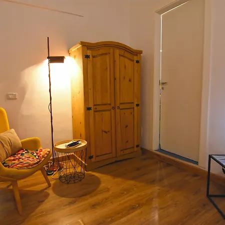 Konukevi Sunrise Luxury Napoli