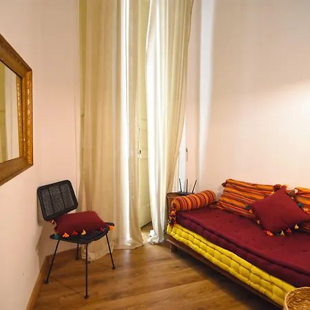 Sunrise Luxury 4* Napels