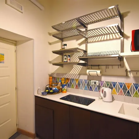 Konukevi Sunrise Luxury Napoli