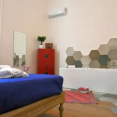 Sunrise Luxury 4* נאפולי
