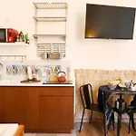 Sunrise Luxury Πανσιόν Νάπολη