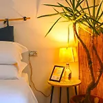 Sunrise Luxury Πανσιόν Νάπολη