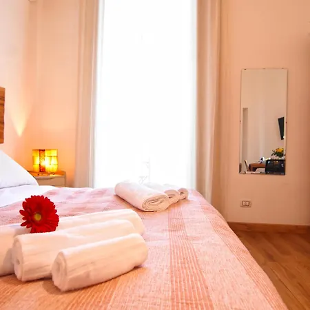 Sunrise Luxury 4* Nápoly